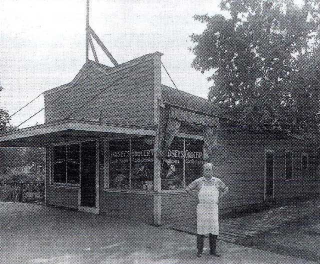 Ernest W. Lindsey Sr.
His grocery store was at 502 E. Toppenish Avenue.