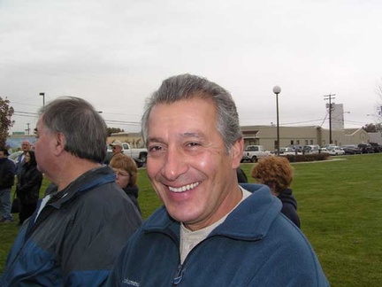 Bob Macias
November, 2006