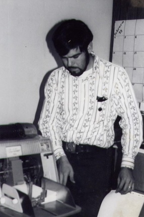 Jesse Villanueva printing the farm worker newspaper.
1970