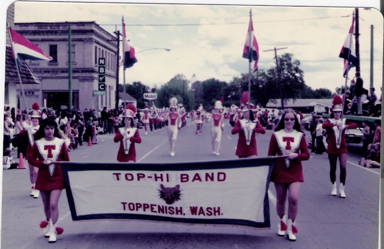 1974_Parade.jpg